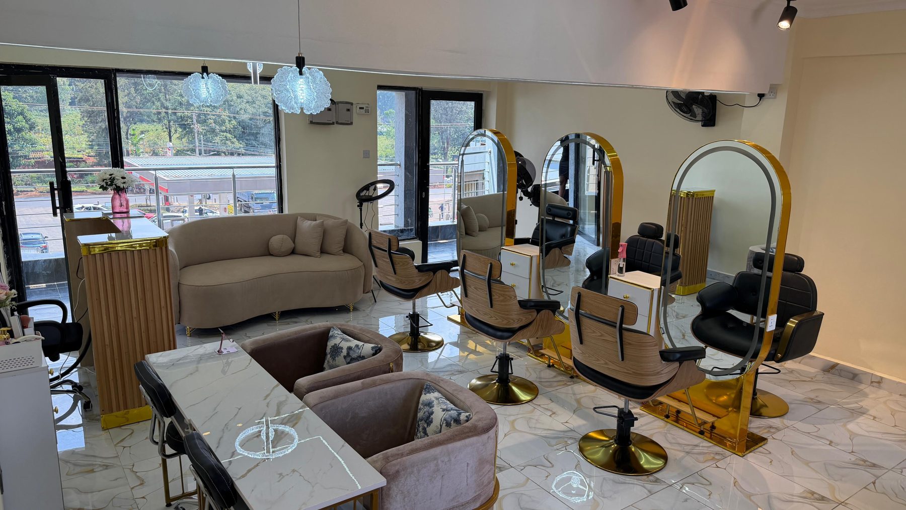 Curl Couture Salon & Spa gallery image